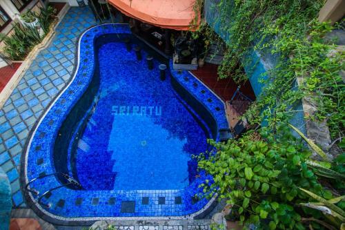 Hostal Sri Ratu Hotel