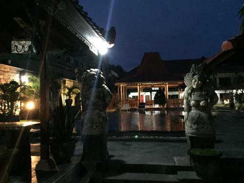 Hotel Agung Cottages
