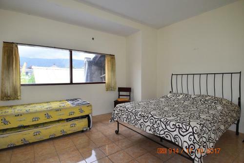 Central Lovina Apartment