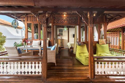 Villa Kampung Lestari