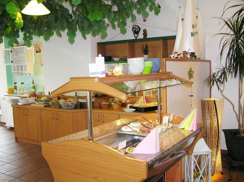 Hostal Pension D�nenhaus
