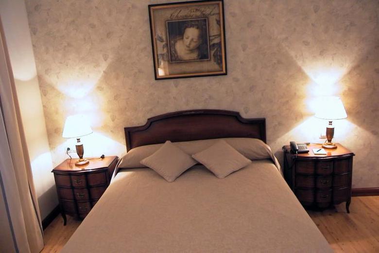 Hotel Santiago
