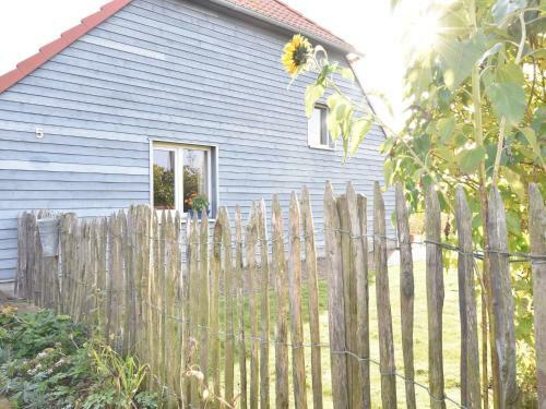Landhaus Mit S�dterrasse Am Teich
