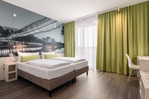 Hotel Super8 By Wyndham Oberhausen