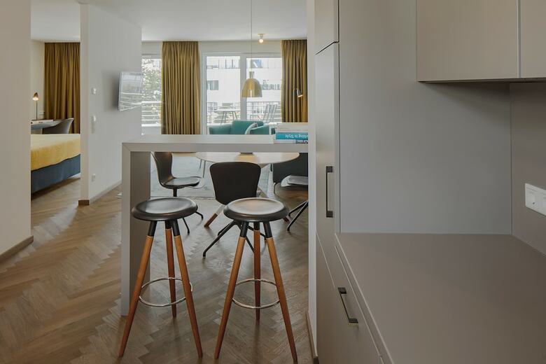 Dd Suites Serviced Apartments