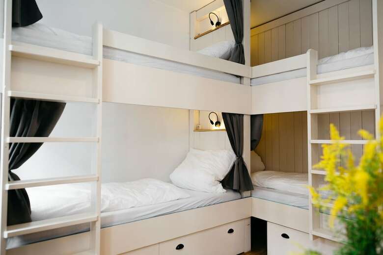 Hostel Multitude