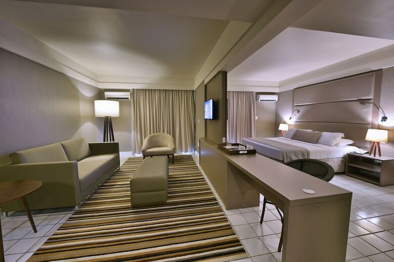 Hardman Praia Hotel
