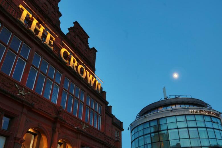 Hotel Crown Moran
