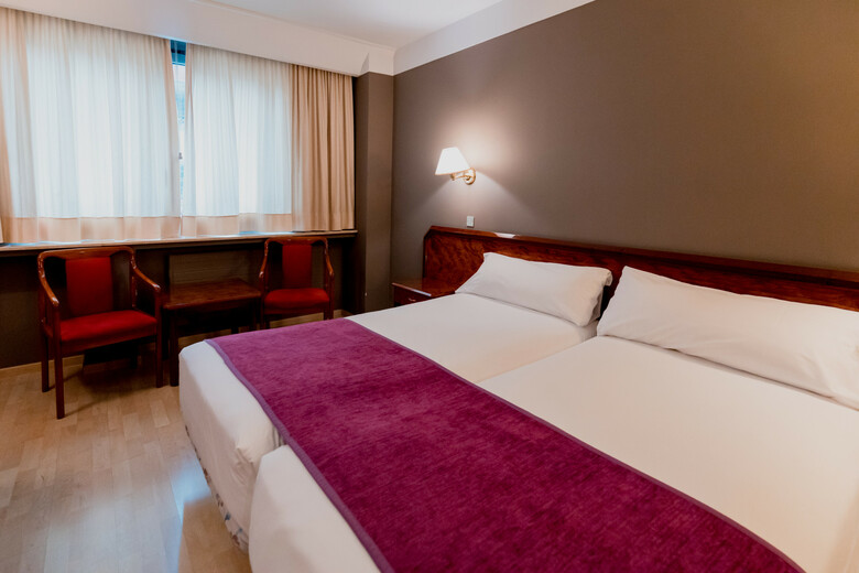 Delfos Hotel