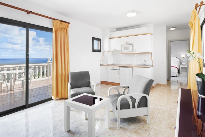 Apartamentos Elba Luc�a Sport & Suite Hotel