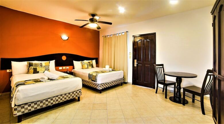 Playa Del Carmen Hotel
