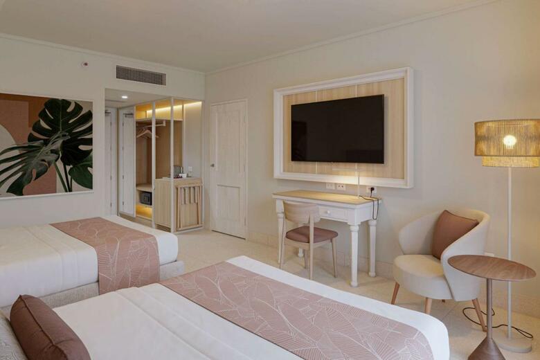 Hotel Wyndham Alltra Punta Cana All Inclusive Resort