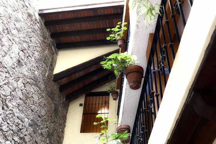 Hotel El Meson De Los Poetas