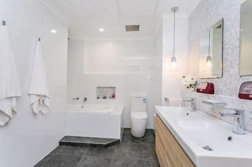 Apartamentos Heart Of Glenelg Bnb