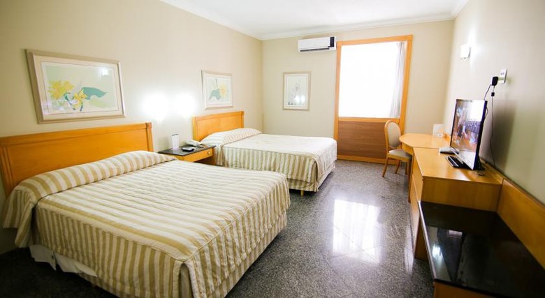Hotel Plaza Inn Master