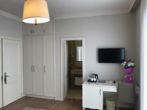 Amfiteatri Boutique Hotel