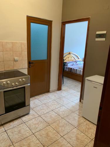 Lidia Apartments Sarande