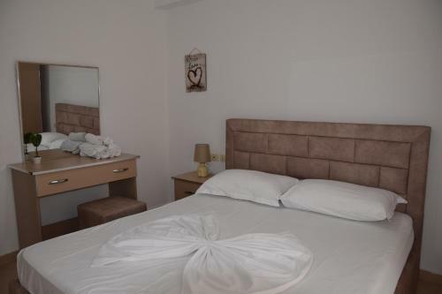 Romina's Apartments 3