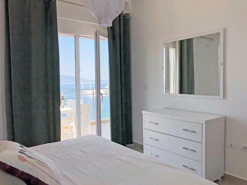 Saranda Luxury View Apartment