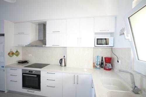 Bay View Apartment