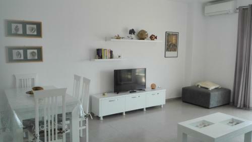 Bay View Apartment