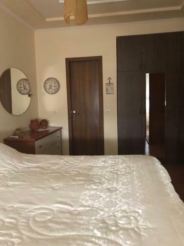 Iris Apartment