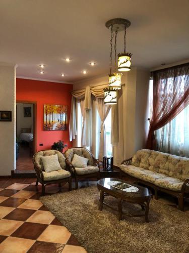 Sunshine Apartment
