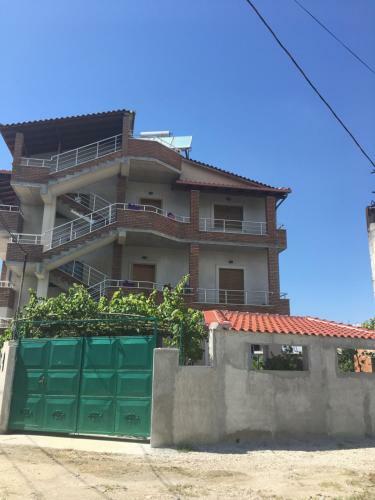 Villa Vila Anxhelo