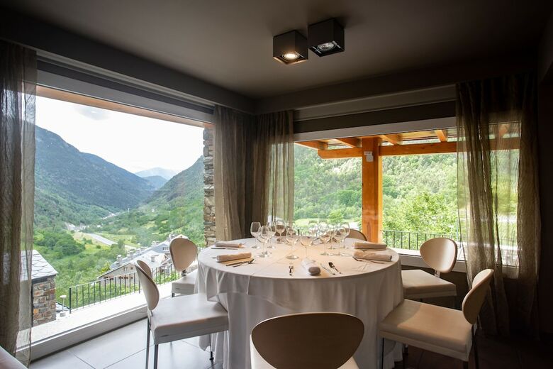 Hotel Xalet Bringu�