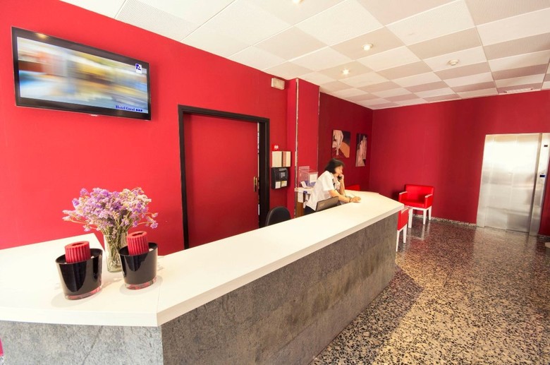 Azuline Hotel Llevant