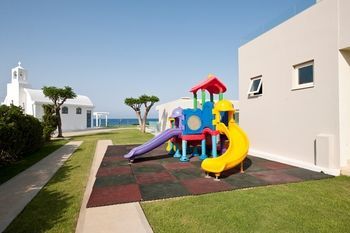 Pernera Beach Hotel
