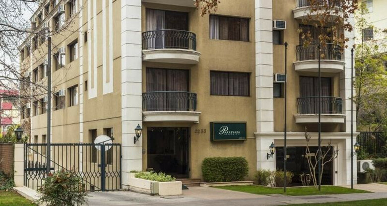 Park Plaza Apart Hotel