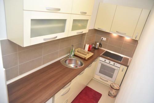 Apartmani Zlatka - Story