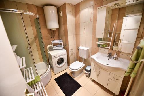 Apartman 49