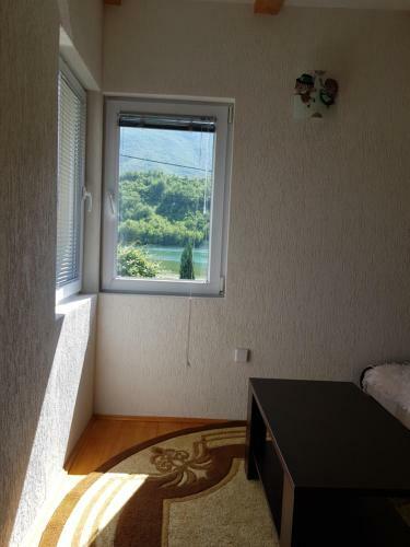 Hostal Lakeview Rest Home