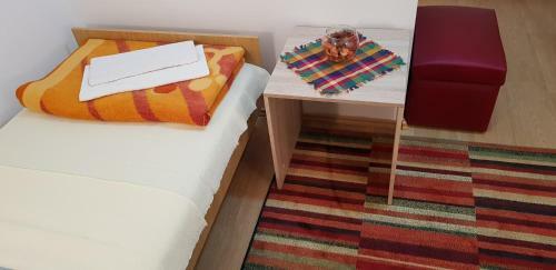 Hostal Rooms Rafomarija
