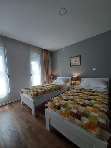 Apartamento Villa Flower With Free Onsite Parking