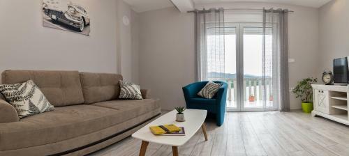 Apartments Leona