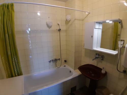 Hostal Stan Na Dan Zokac Pale
