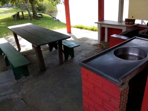 Camping Pousada Rio Camar�o