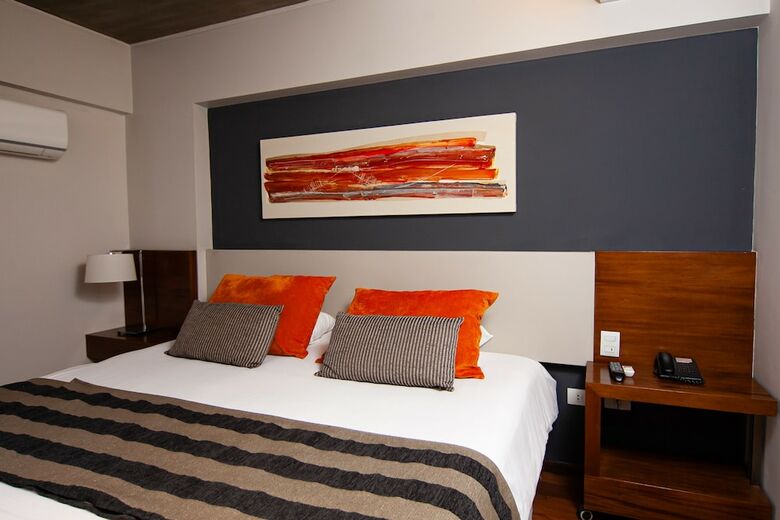 Hotel Amerian Tucuman Apart And Suites