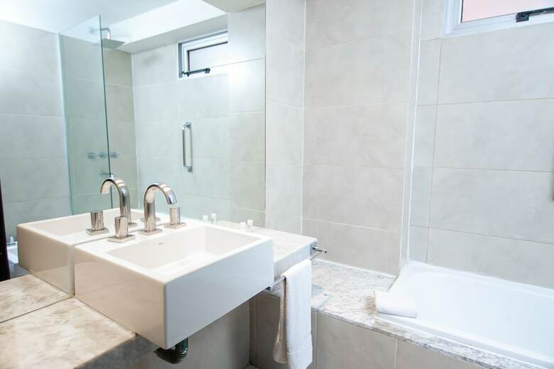 Hotel Amerian Tucuman Apart And Suites