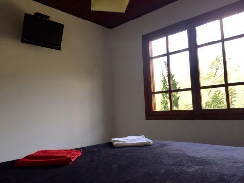Casa No Santo Ref�gio Do Pinhal