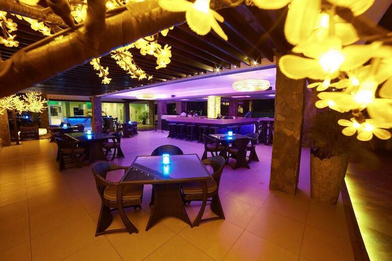 Hotel Cebu White Sands At Maribago Beach