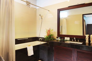 Radiant Hotel  Spa