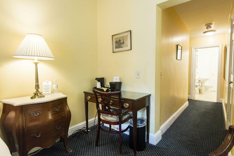 3 West Club Hotel