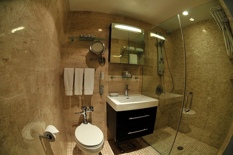 Lombardy Hotel