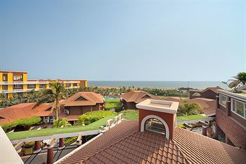 Hotel Mayfair Beach Resort