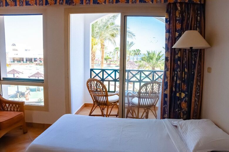 Hotel Coral Beach Rotana Montazah