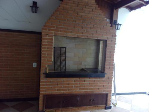 Casa Em Local Apraz�vel